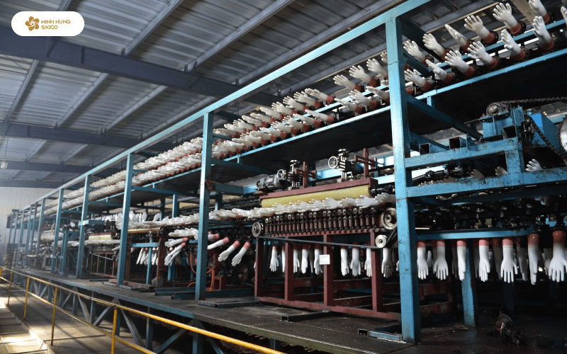 Nhiều doanh nghiệp đang muốn gia nhập vào lĩnh vực sản xuất găng tay.