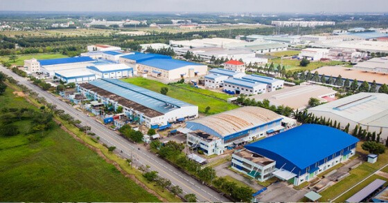 Giá thuê bất động sản công nghiệp tại TPHCM và Hà Nội